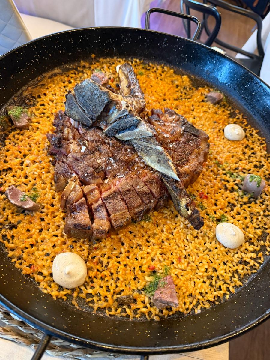 Entrecot sobre arroz tradicional - Sugerencia del chef, Restaurante Arguineguín